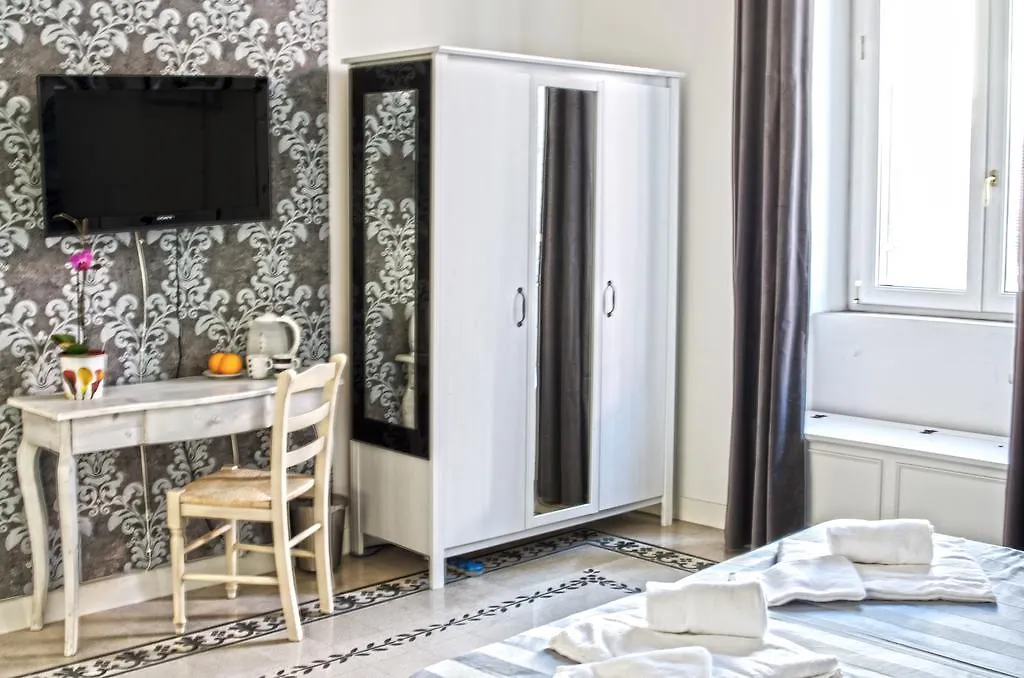 Merulana Suite Apartment Rome 0*,  Italy
